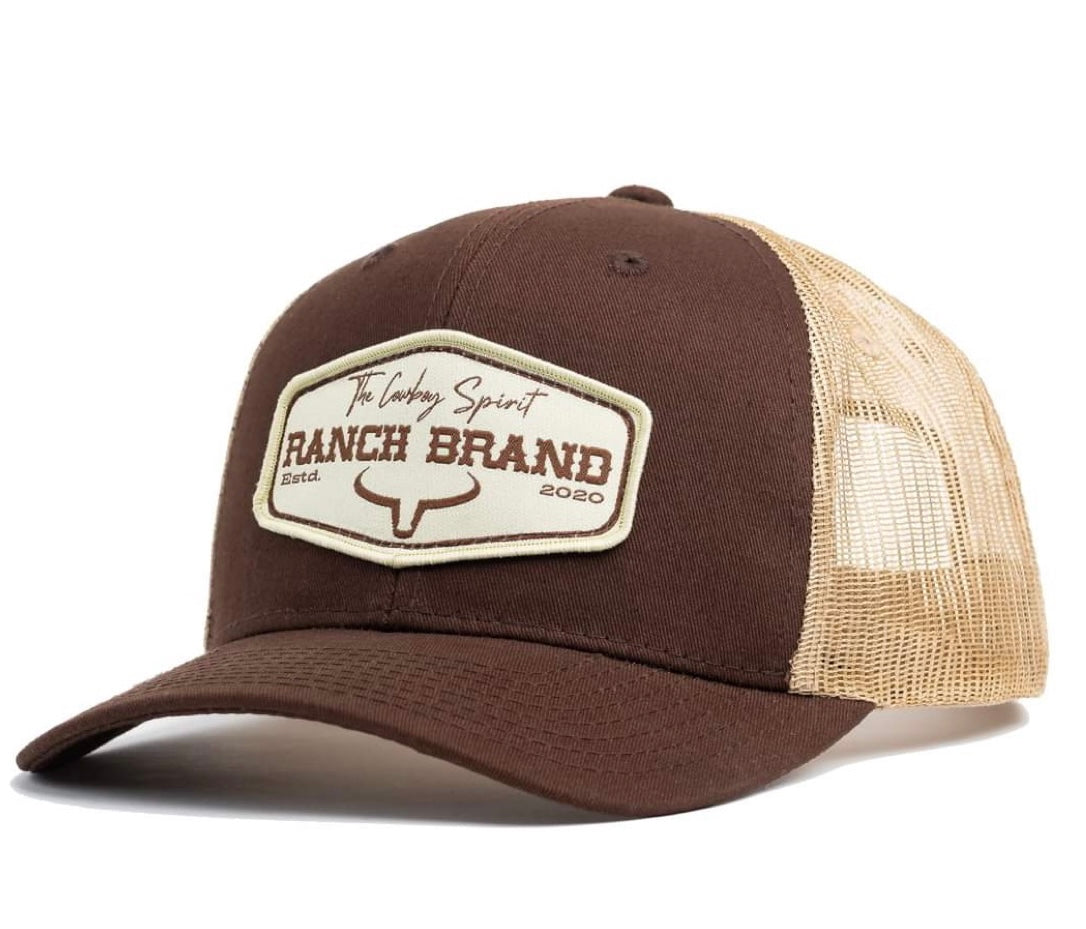 Casquette de camionneur western, de couleur marron et beige. Avec logo Ranch Brand