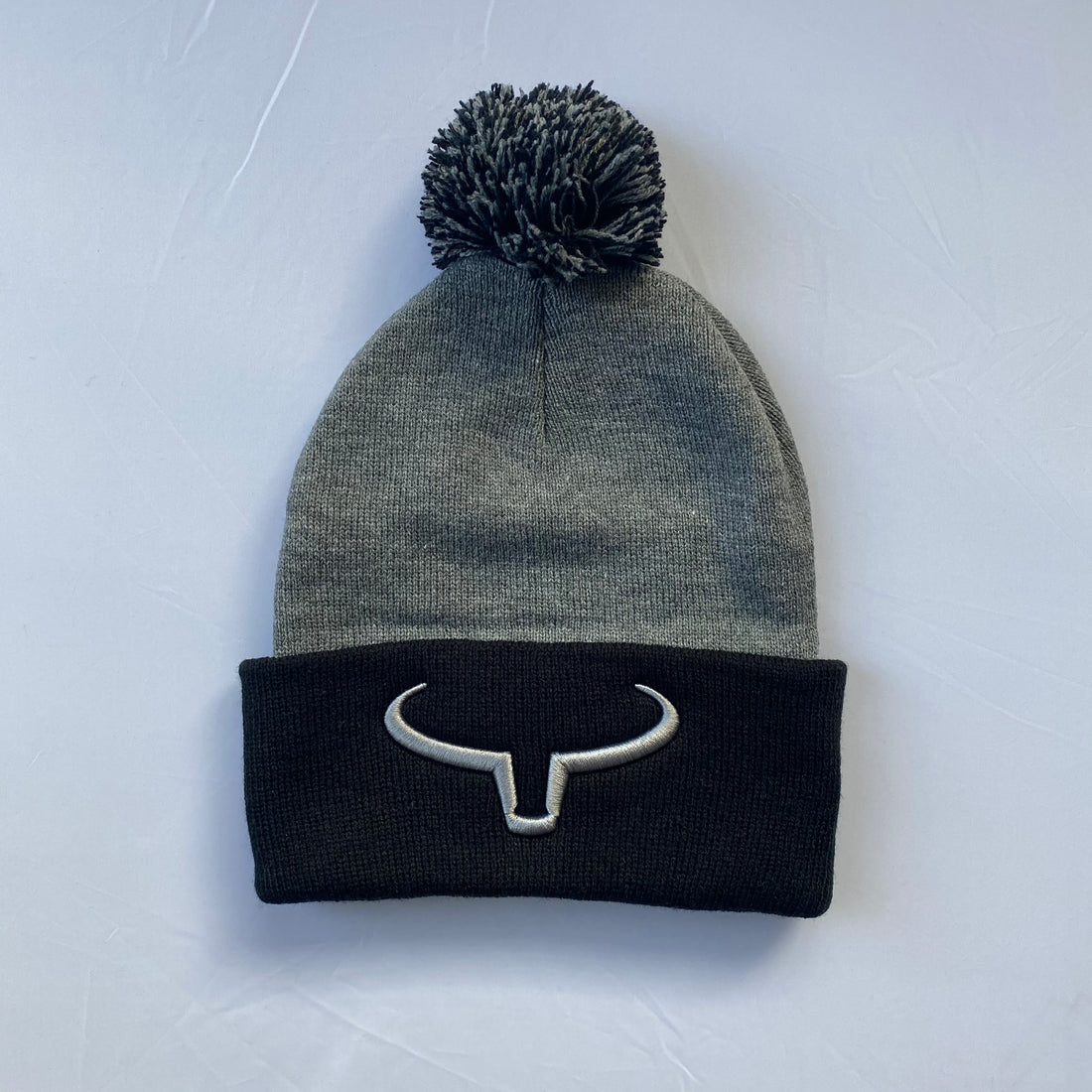 Tuque à pompon | Gris &amp; Rabat Noir | Logo Silver